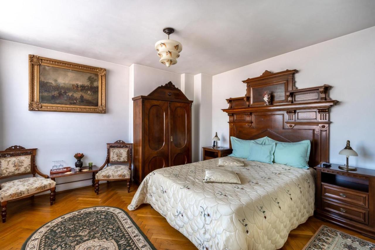 Villa-Hotel Escala Kluż-Napoka Zewnętrze zdjęcie