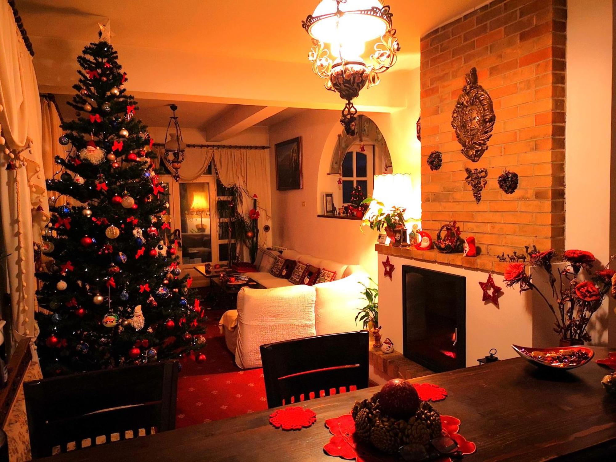 Villa-Hotel Escala Kluż-Napoka Zewnętrze zdjęcie